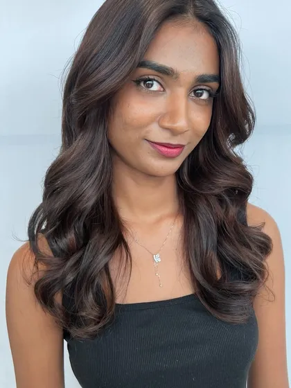 A frontal view of the Matryoshka balayage, framing the face beautifully. This technique is something we teach in our advanced hair color courses.