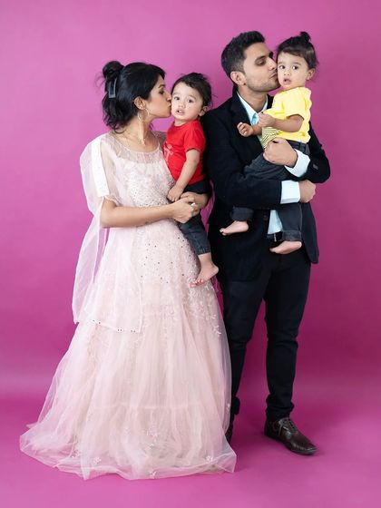 Lens And Stories - Family Photography The Family Album: Candid & Posed Portraits photo 9