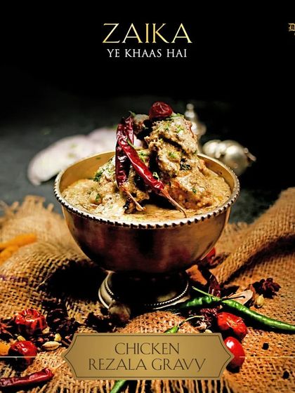 Zaika, ye khaas hai. Our Chicken Rezala Gravy is a specialty dish with a unique white gravy that is both creamy and tangy, with a subtle heat from green chilies.