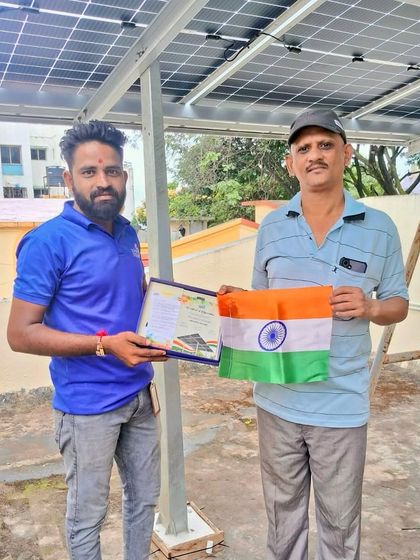 SolarSquare - Residential & Community Rooftop Solar Solutions Our Happy Customers: Homes & Families photo 167