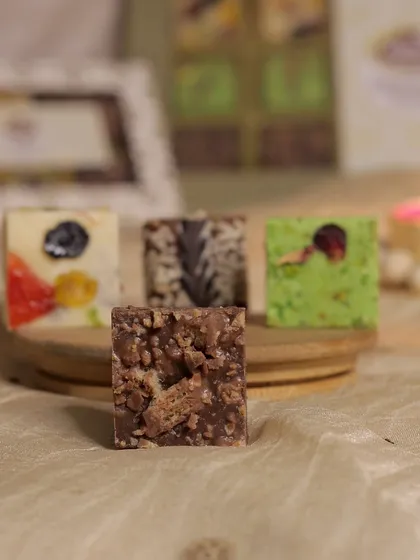 For the ultimate indulgence, our Kit Kat fudge is packed with crunchy wafer pieces in a rich chocolate base.