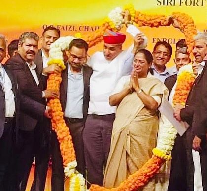 Participating in the welcoming of the Chief Minister of Delhi at the Siri Fort Auditorium for a special enrollment meeting.