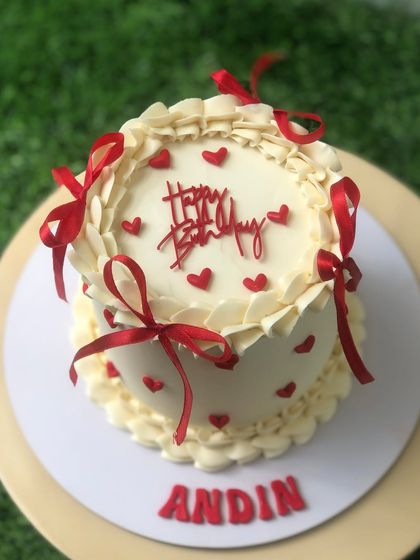 Ankita Das - Designer Cakes & Desserts Art in Buttercream: Floral & Dainty Designs photo 19