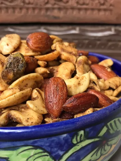 A closer look at my Dry Fruit Bhel. It's a rich and flavorful mix of premium nuts and my special chatpata masala, perfect for festive snacking or as a healthy, satisfying treat.