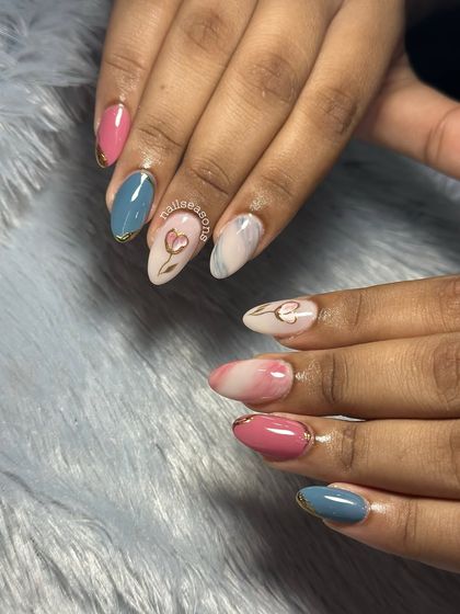 Blooming beauty in every stroke. This set is perfect for someone who loves color and intricate art.