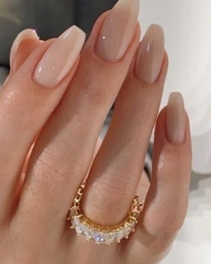 The perfect "your nails but better" shade. This sheer, milky nude gives a clean, polished, and healthy look to the nails.