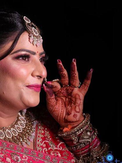 Stunning Bridal Portraits photo 12