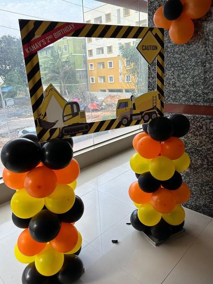 A fun, interactive photo frame for a construction-themed party. This prop is a great way for guests to take memorable pictures.