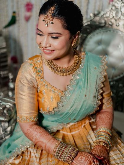 Bhuvana Reeds - Online Makeup Classes South Indian Bridal Makeup photo 29