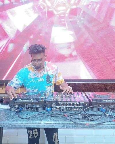 Private & Corporate Event DJ