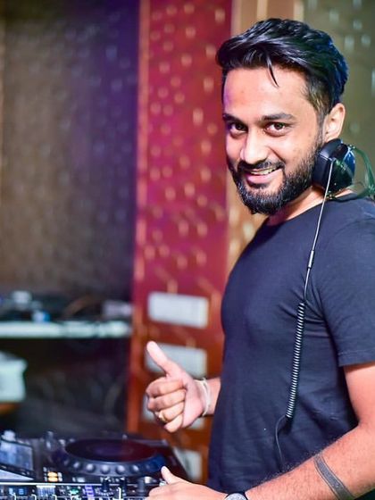 A positive shot from my Thursday night residency at BOHO. I make sure every Bollywood night is a memorable one.