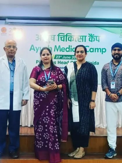 With the team of doctors and organizers at the Ayush Medical Camp at IOCL. A holistic approach combining yoga and medicine yields the best results.