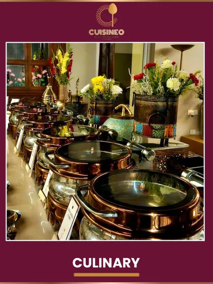 A closer look at our premium, copper-toned chafing dishes that keep your food perfectly warm. We invest in the best equipment because we believe every detail contributes to a flawless catering experience.
