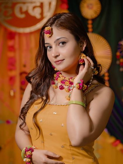 Vibrant Haldi & Mehendi Moments photo 7