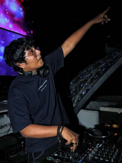 I love to play a track and see if the crowd can guess what's coming next. This is me asking, "Which song was I playing?"