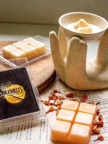 My handcrafted soy wax melts are a great alternative to diffuser oils. They are easy to use and come in a variety of fragrances, from fruity Peach and Cranberry to floral English Rose.
