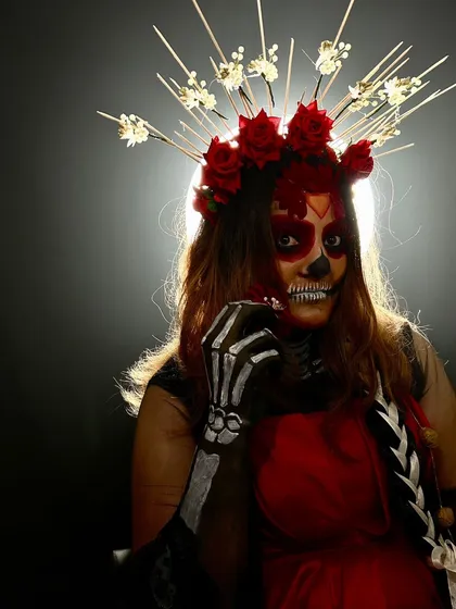 Unleash your creativity with my Special Effects (SFX) makeup training. This dramatic Halloween look is an example of the fantasy and character creation skills I teach, a must-have for anyone aspiring to work in media or film.