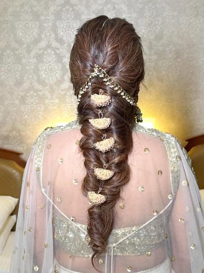 Intricate Braids & Parandas photo 14