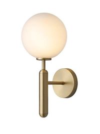 Wall Lights & Sconces