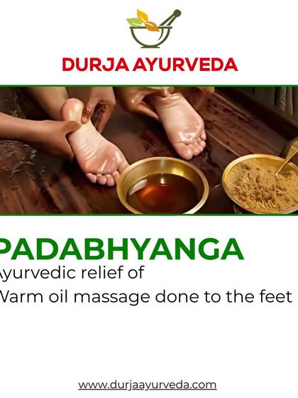 Padabhyanga, an Ayurvedic warm oil massage for the feet, is deeply grounding and relaxing. This therapy not only soothes tired feet but also calms the entire nervous system.