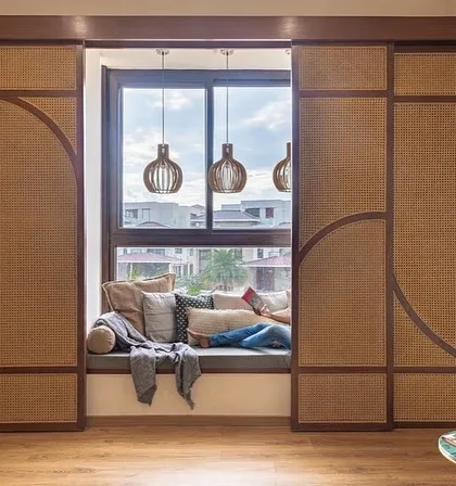 A duplicate image showing the versatile cane and wood screens.