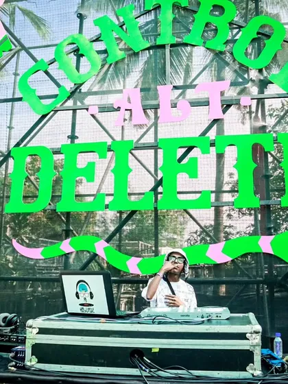 Taking the sound to the big stage at Control Alt Delete festival. Whether it's day or night, club or open air, I bring the same fire. Music over everything!!!