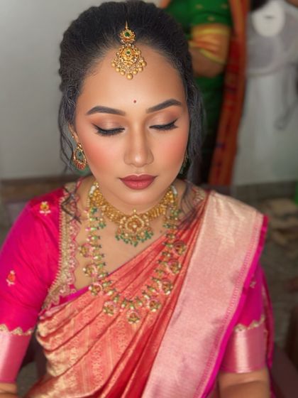 Makeovers by Mahalakshmi - Special Occasion Makeup Elegant Makeup for Family & Guests photo 3