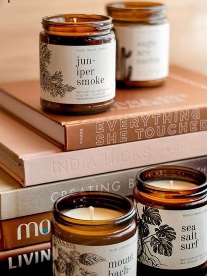 Our white-label candles, like these amber jars, can elevate your brand's aesthetic. They look beautiful in product photos and on shelves.