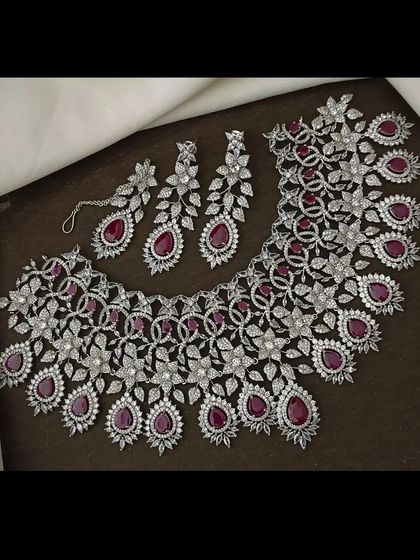 Beautybox Rent House - Bridal and Occasion Jewellery Rental Modern Stone & Victorian Sets photo 21