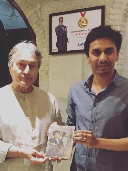 Hosting Sarod maestro Ustad Amjad Ali Khan was a true honor. My venue is not just for popular music but is also a respected space for classical arts, offering a fitting environment for legendary musicians to share their craft.