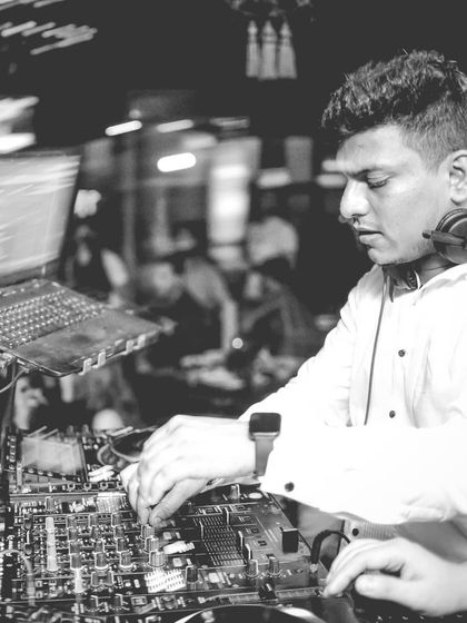 Mumbai's Top Club Nights photo 9