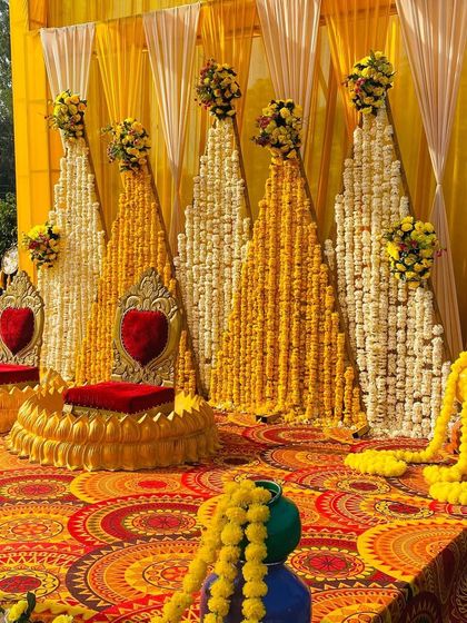 Vibrant Haldi & Mehndi Decor photo 28