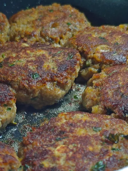 Shammi Kebabs, a cherished recipe passed down to me by a Bohri Muslim mother. These melt-in-your-mouth kebabs are made with love and tradition.
