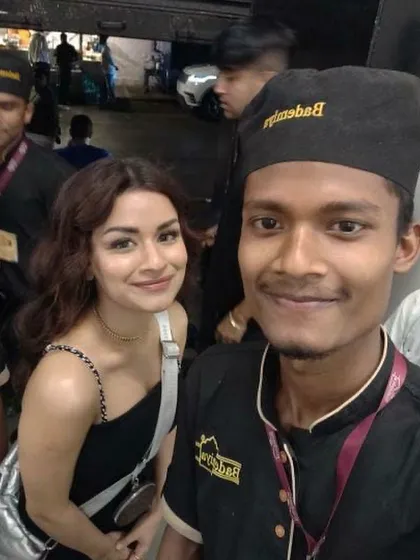Actress Avneet Kaur enjoying our famous kebabs. We are glad she and her friends can't get enough of our food.
