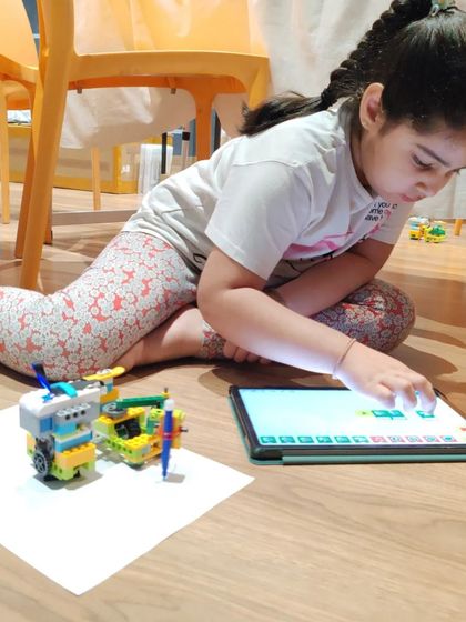 MakersLoft - Holiday Camps Robotics & Coding in Action photo 38