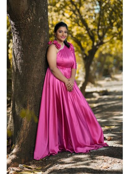 Creative Kalpane - Occasion Wear Rental Pre-Wedding & Couple Shoots photo 25