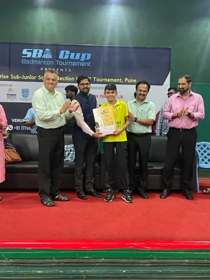 Dev receiving his winner's plaque at the SBA Cup Sub-Junior State Selection tournament. We guide our players through every level of competitive badminton.