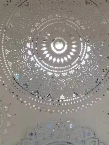 A beautiful example of modern Lippan art on a panel. The traditional mirror-work art form is given a contemporary twist for today's homes.