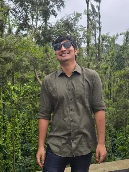 That happy smile when you're surrounded by the coffee plantations of Chikmagalur. This is the perfect weekend therapy.