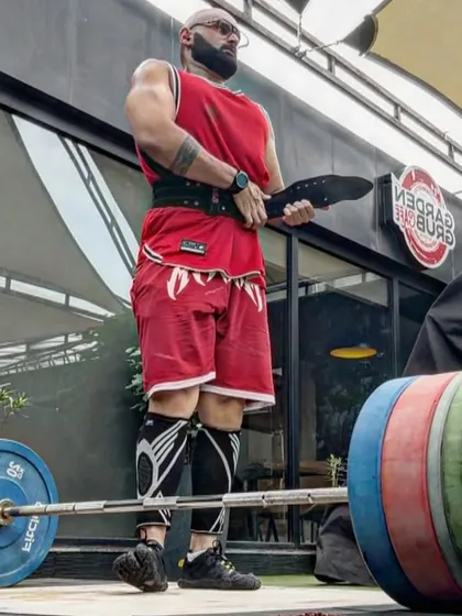 This is my kind of party. Just me, the iron, and the decision to get stronger. Building real strength is a solo journey that requires ruthless consistency, especially when no one is watching.