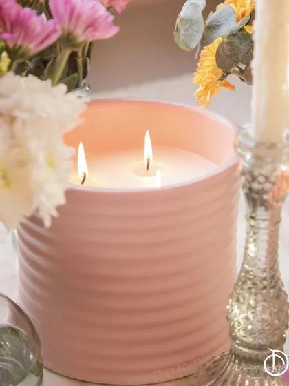 This minimalist ceramic candle is a perfect gift for Valentine's or any day you want to share love. The matte pink finish with concentric rings is stylish yet understated, while the Gardenia Delight fragrance adds a complex, captivating floral note to the room.