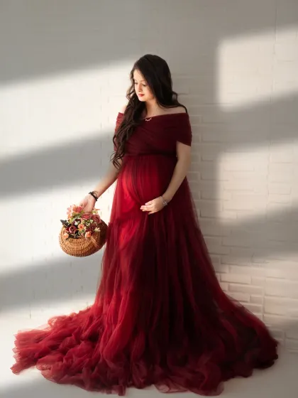Abhinandan Photography - Maternity Photography Elegant Gown Portraits photo 4