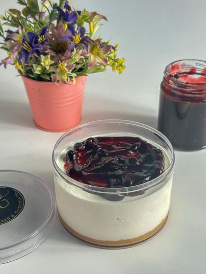 Dessert Jars, Tubs & Cupcakes photo 12