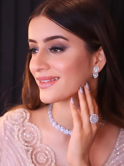 A beautiful soft bridal look created by one of our students. This demonstrates the ability to create classy, modern, and trending makeup that is in high demand with today's brides.