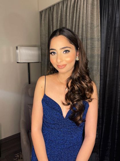 Reception & Modern Gowns photo 20