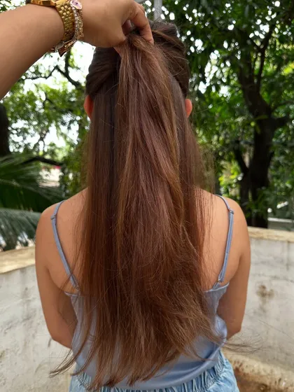 The lovely Amyra Dastur came in for a refresh. I gave her a subtle balayage to add some warmth and dimension to her beautiful long hair, keeping it looking natural and chic.