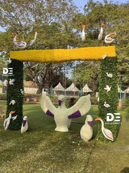 Dream Events - Large-Scale Floral Installations Public Art & Flower Show Installations photo 10