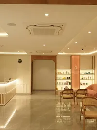 Salon & Spa Services
