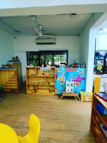 This is the kind of wonderful, prepared environment I get to work in at our partner schools like ECLC. My program is designed to integrate seamlessly into the daily life of a preschool, using their existing space to add value.