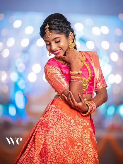 A candid and joyful portrait. Our goal is to make everyone feel comfortable in front of the camera, which allows us to capture genuine smiles and natural poses during family photoshoots.